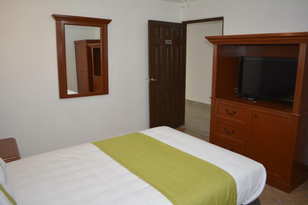 Suites Bajio León Eksteriør billede